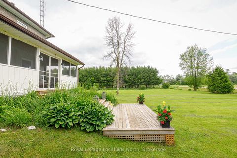 Photo 2 at 5576 Concession Rd 6, Rural Clearview, Clearview