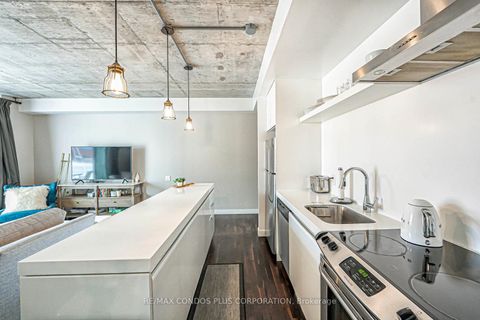 Photo 6 at 424 - 75 Portland Street, Waterfront Communities C1, Toronto