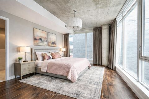 Photo 8 at 424 - 75 Portland Street, Waterfront Communities C1, Toronto