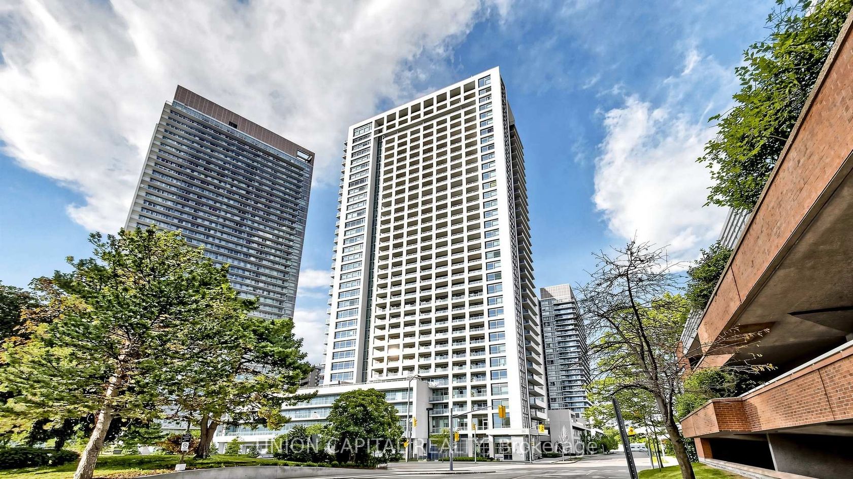2505 - 275 Yorkland Road, Henry Farm, Toronto 