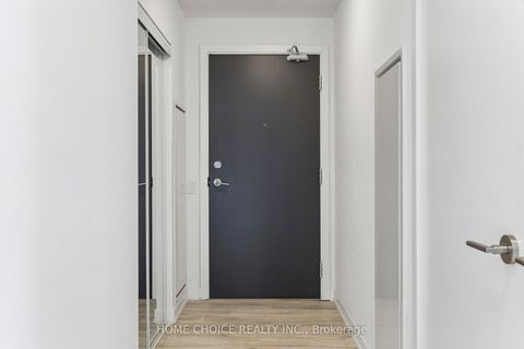 Photo 6 at N2009 - 7 Golden Lion Heights, Newtonbrook East, Toronto