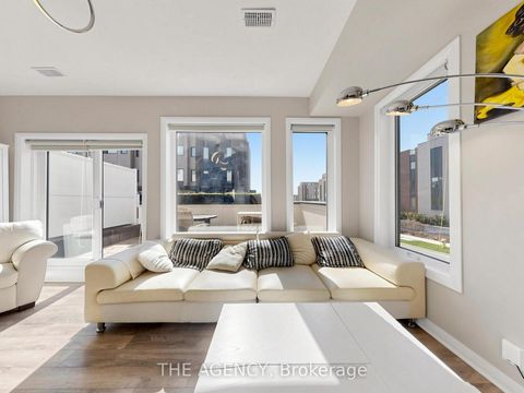 Photo 9 at 1 - 55 Thomas Mulholland Drive, CFB, Toronto