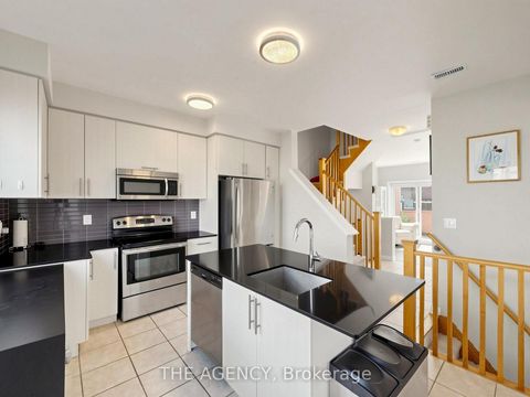 Photo 12 at 1 - 55 Thomas Mulholland Drive, CFB, Toronto
