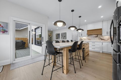 Photo 25 at 684 Lakelands Avenue, Alcona, Innisfil