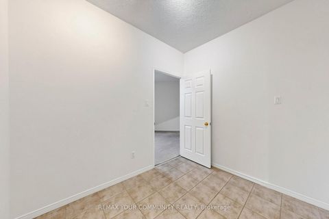 Photo 12 at 506 - 800 Sheppard Avenue W, Bathurst Manor, Toronto