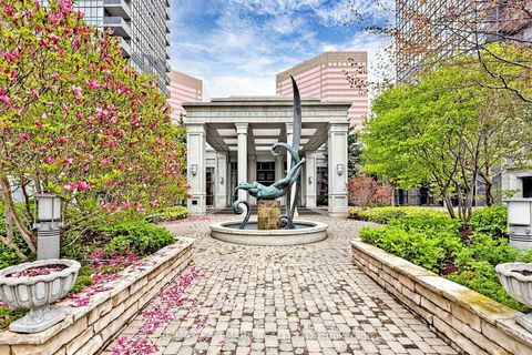 Photo 2 at 1124 - 25 Greenview Avenue, Newtonbrook West, Toronto