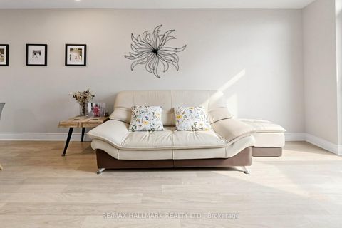 Photo 16 at 1124 - 25 Greenview Avenue, Newtonbrook West, Toronto