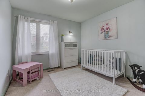 Photo 21 at 30 Murmouth Road, Sullivan, Toronto