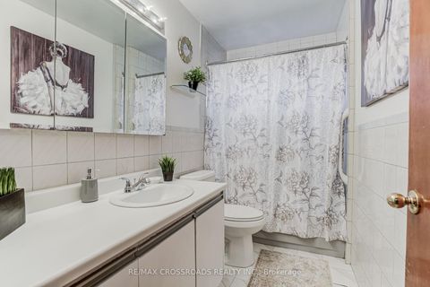 Photo 25 at 30 Murmouth Road, Sullivan, Toronto