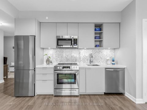 Photo 8 at 1311 - 30 Ordnance Street, Niagara, Toronto