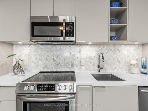Photo 9 at 1311 - 30 Ordnance Street, Niagara, Toronto