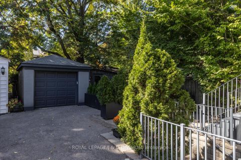Photo 31 at 44 Standish Avenue, Moore Park, Toronto