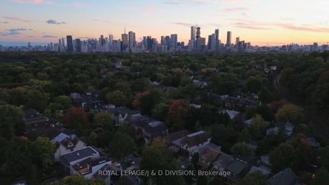 Photo 36 at 44 Standish Avenue, Moore Park, Toronto