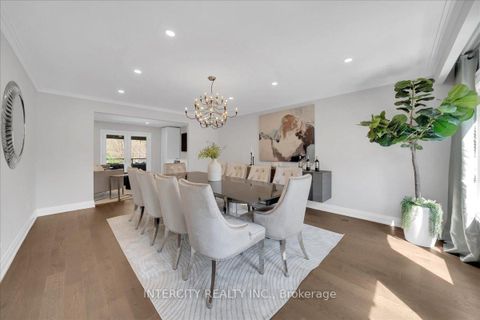 Photo 8 at 61 Golfwood Heights, The Westway, Toronto