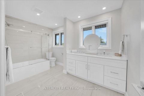 Photo 32 at 61 Golfwood Heights, The Westway, Toronto