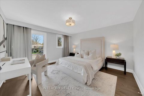 Photo 33 at 61 Golfwood Heights, The Westway, Toronto