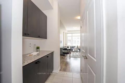 Photo 10 at 16 Quilico Road, Kleinburg, Vaughan