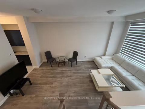 Photo 12 at 16 Quilico Road, Kleinburg, Vaughan