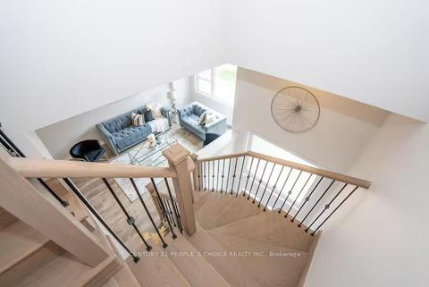 Photo 17 at 16 Quilico Road, Kleinburg, Vaughan