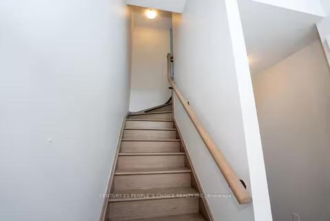 Photo 19 at 16 Quilico Road, Kleinburg, Vaughan