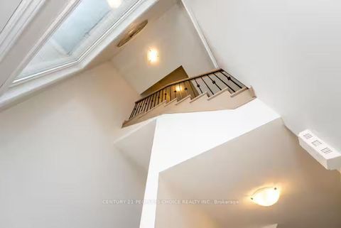 Photo 20 at 16 Quilico Road, Kleinburg, Vaughan