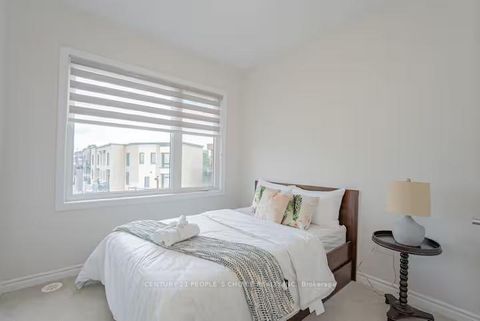 Photo 27 at 16 Quilico Road, Kleinburg, Vaughan