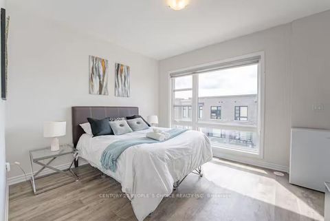 Photo 29 at 16 Quilico Road, Kleinburg, Vaughan
