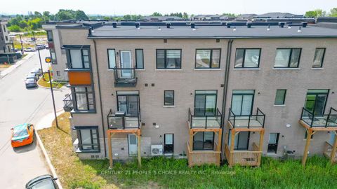 Photo 37 at 16 Quilico Road, Kleinburg, Vaughan