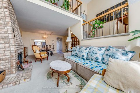 Photo 6 at 4 English Ivyway, Steeles, Toronto