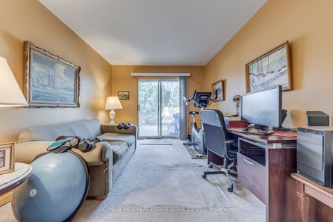 Photo 25 at 4 English Ivyway, Steeles, Toronto