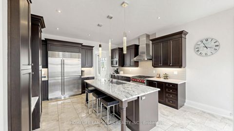 Photo 18 at 49 Langdon Drive, King City, King