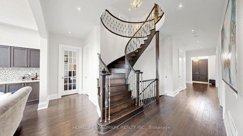 Photo 20 at 49 Langdon Drive, King City, King