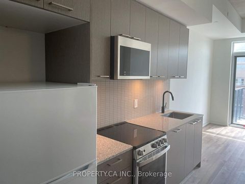 Photo 4 at 1005 - 1808 St Clair Avenue W, Pellam Park, Toronto