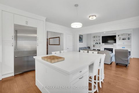 Photo 12 at 116 Torrey Pines Road, Kleinburg, Vaughan