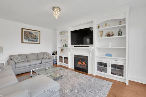 Photo 14 at 116 Torrey Pines Road, Kleinburg, Vaughan