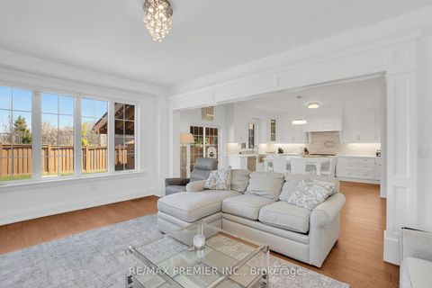 Photo 16 at 116 Torrey Pines Road, Kleinburg, Vaughan