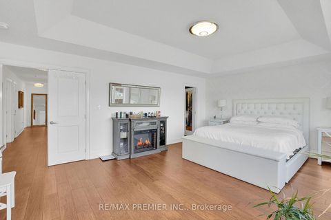 Photo 21 at 116 Torrey Pines Road, Kleinburg, Vaughan