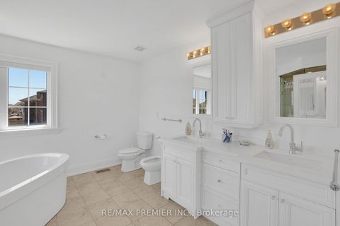 Photo 23 at 116 Torrey Pines Road, Kleinburg, Vaughan