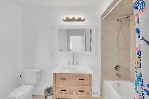 Photo 31 at 116 Torrey Pines Road, Kleinburg, Vaughan
