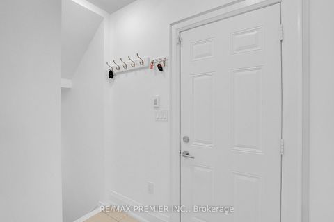 Photo 33 at 116 Torrey Pines Road, Kleinburg, Vaughan