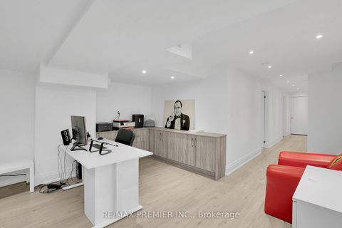 Photo 36 at 116 Torrey Pines Road, Kleinburg, Vaughan
