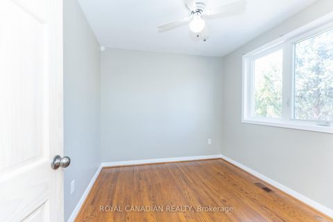 Photo 32 at 16 Gambello Crescent, York University Heights, Toronto