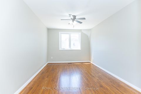 Photo 34 at 16 Gambello Crescent, York University Heights, Toronto