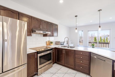 Photo 6 at 4 Whispering Pine Place, Bayshore, Barrie
