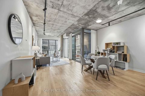 Photo 5 at 314 - 650 King Street W, Waterfront Communities C1, Toronto