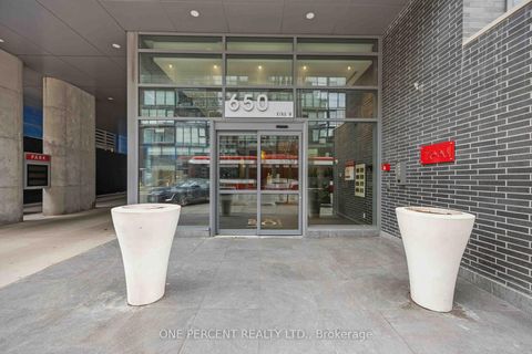 Photo 23 at 314 - 650 King Street W, Waterfront Communities C1, Toronto