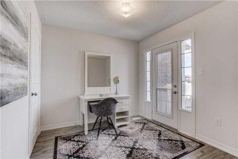 Photo 15 at 310 Barons Street, Kleinburg, Vaughan