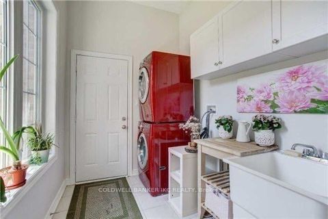 Photo 17 at 310 Barons Street, Kleinburg, Vaughan