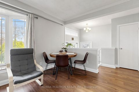 Photo 8 at 950 McCowan Road, Bendale, Toronto
