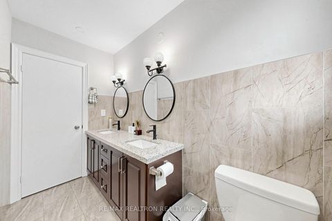 Photo 25 at 950 McCowan Road, Bendale, Toronto